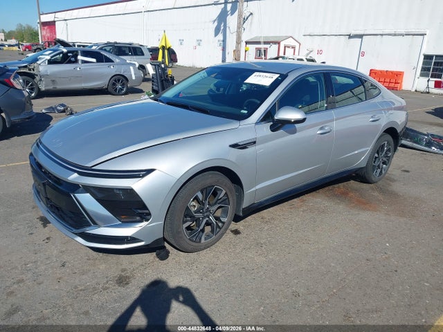 Hyundai SONATA SEL 2025 KMHL64JA4SA495418 Image 2