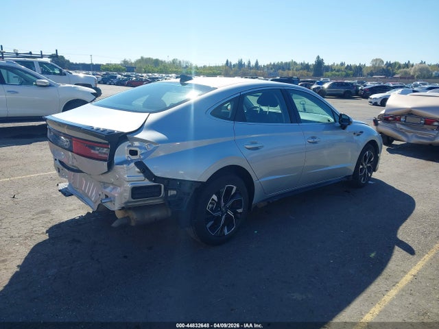 Hyundai SONATA SEL 2025 KMHL64JA4SA495418 Image 4
