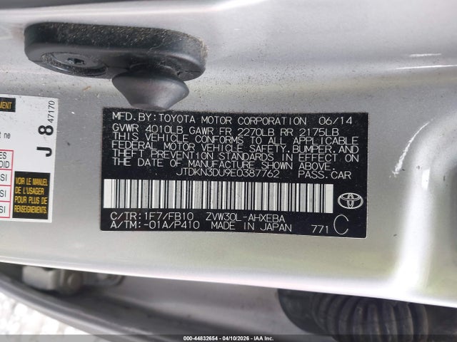 JTDKN3DU9E0387762 Toyota Prius Three
