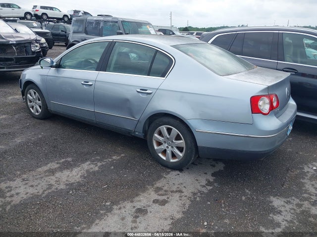 2008 VOLKSWAGEN PASSAT WVWJK73C48E095187 Photo 2