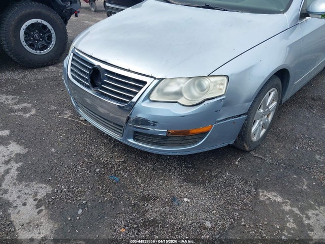 2008 VOLKSWAGEN PASSAT WVWJK73C48E095187 Photo 5