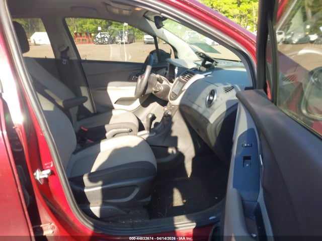 2016 Chevrolet Trax 1ls მანქანა იყიდება აუქციონზე, vin: 3GNCJKSB5GL271211, აუქციონის ნომერი: 44832674