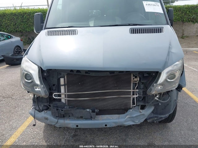 WDZPE7CD1HP548471 Mercedes-Benz Sprinter 2500 Standard Roof V6