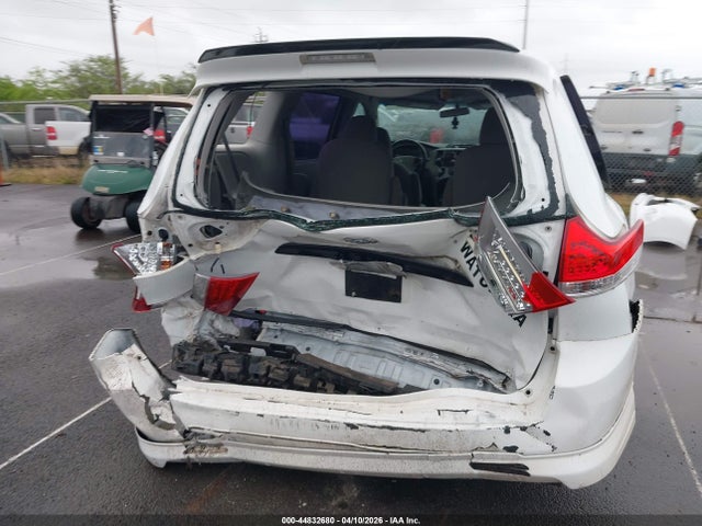 2013 Toyota Sienna L V6 7 Passenger მანქანა იყიდება აუქციონზე, vin: 5TDZK3DC3DS358364, აუქციონის ნომერი: 44832680
