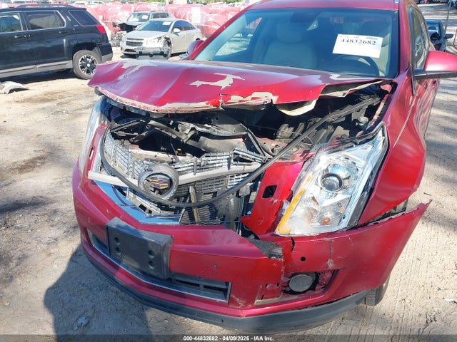44832682 :رقم المزاد ، 3GYFNFEYXAS502547 vin ، 2010 Cadillac Srx Premium Collection مزاد بيع