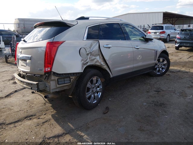 44832686 :رقم المزاد ، 3GYFNBE34GS534965 vin ، 2016 Cadillac Srx Luxury Collection مزاد بيع