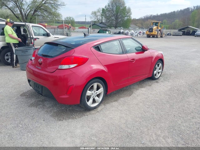 Aukcja sprzedaży 2014 Hyundai Veloster Base W/gray, vin: KMHTC6AD0EU207184, numer aukcji: 44832697