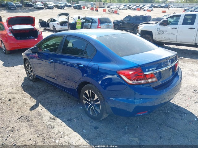44832706 :رقم المزاد ، 19XFB2F88FE211170 vin ، 2015 Honda Civic Ex مزاد بيع