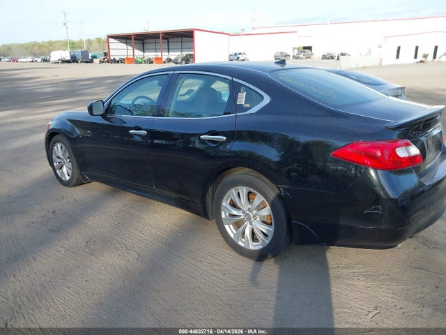44832716 :رقم المزاد ، JN1BY1AP7BM321583 vin ، 2011 Infiniti M37 مزاد بيع