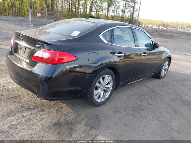44832716 :رقم المزاد ، JN1BY1AP7BM321583 vin ، 2011 Infiniti M37 مزاد بيع