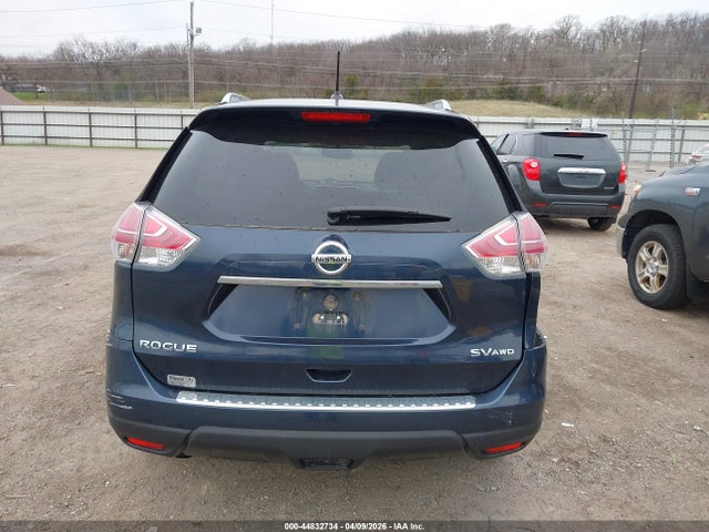 Продаж на аукціоні авто 2015 Nissan Rogue Sv, vin: 5N1AT2MK7FC818816, номер лоту: 44832734