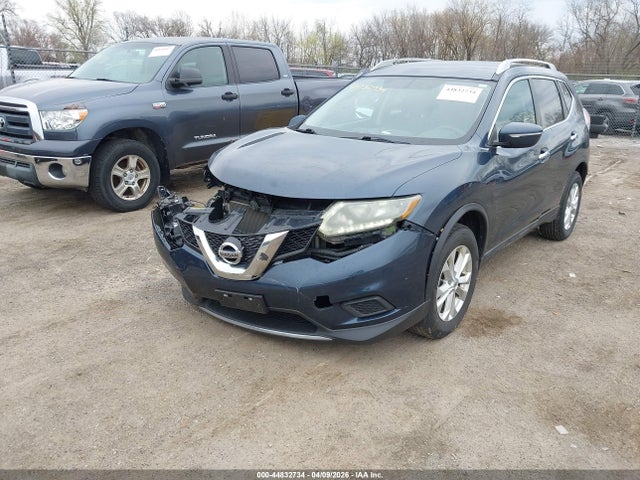 Продаж на аукціоні авто 2015 Nissan Rogue Sv, vin: 5N1AT2MK7FC818816, номер лоту: 44832734