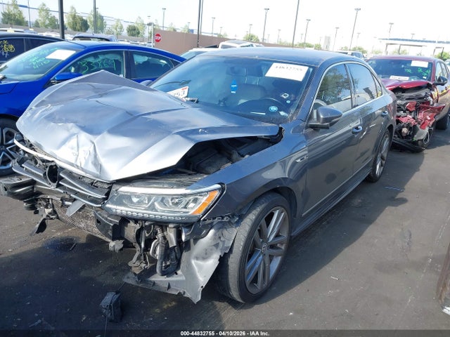 1VWDT7A32HC049363 Volkswagen Passat 1.8t R-line