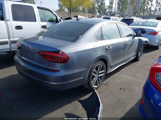 1VWDT7A32HC049363 Volkswagen Passat 1.8t R-line