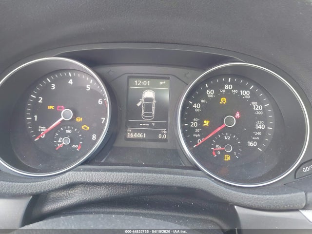 1VWDT7A32HC049363 Volkswagen Passat 1.8t R-line