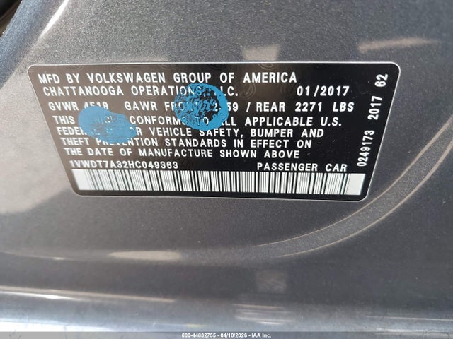 1VWDT7A32HC049363 Volkswagen Passat 1.8t R-line