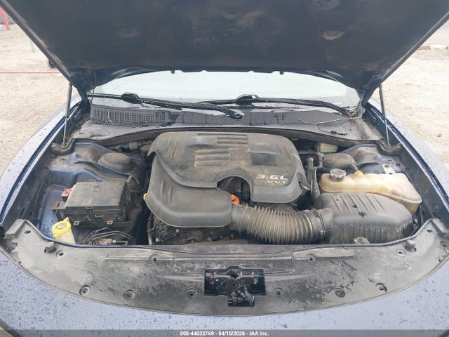 2015 Dodge Charger Sxt მანქანა იყიდება აუქციონზე, vin: 2C3CDXHG9FH784151, აუქციონის ნომერი: 44832769