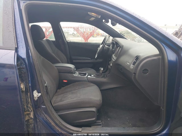 2015 Dodge Charger Sxt მანქანა იყიდება აუქციონზე, vin: 2C3CDXHG9FH784151, აუქციონის ნომერი: 44832769