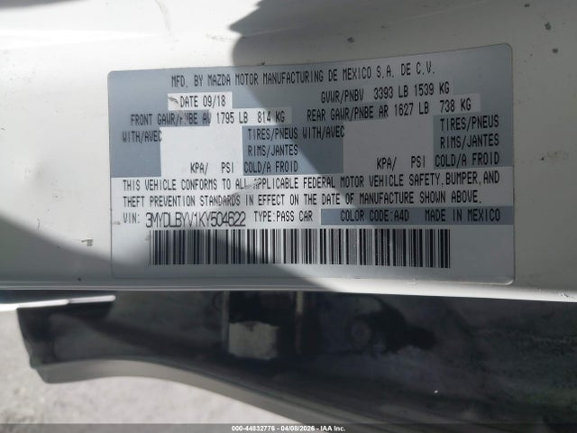 2019 TOYOTA YARIS 3MYDLBYV1KY504622 Photo 8