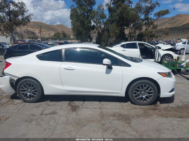 44832785 :رقم المزاد ، 2HGFG3B5XDH522055 vin ، 2013 Honda Civic Lx مزاد بيع