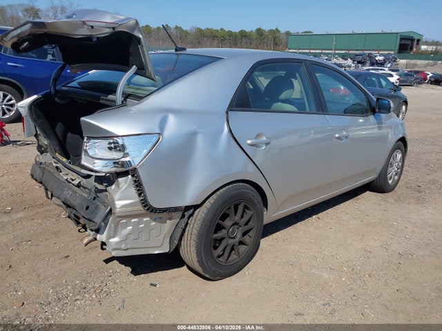 44832806 :رقم المزاد ، KNAFU4A2XD5730168 vin ، 2013 Kia Forte Ex مزاد بيع