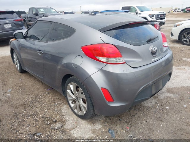 2016 Hyundai Veloster მანქანა იყიდება აუქციონზე, vin: KMHTC6ADXGU270795, აუქციონის ნომერი: 44832825