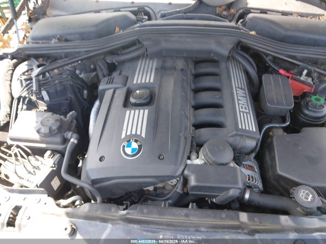 2008 Bmw 528i მანქანა იყიდება აუქციონზე, vin: WBANU53518CT06212, აუქციონის ნომერი: 44832838