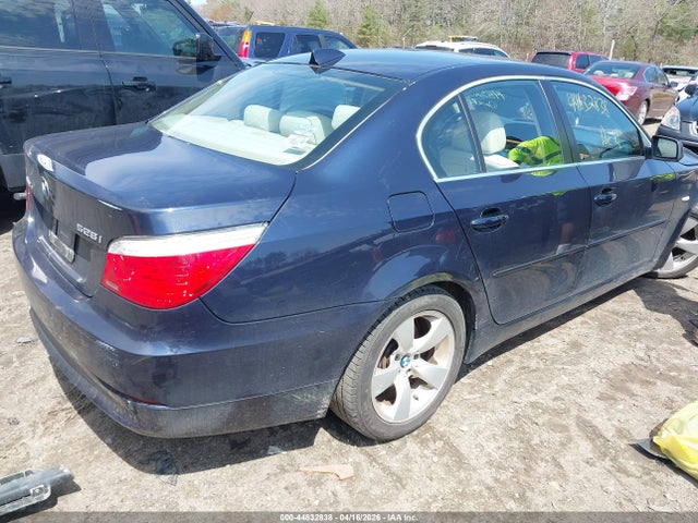 2008 Bmw 528i მანქანა იყიდება აუქციონზე, vin: WBANU53518CT06212, აუქციონის ნომერი: 44832838