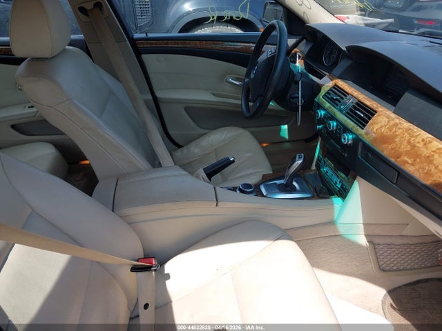 2008 Bmw 528i მანქანა იყიდება აუქციონზე, vin: WBANU53518CT06212, აუქციონის ნომერი: 44832838