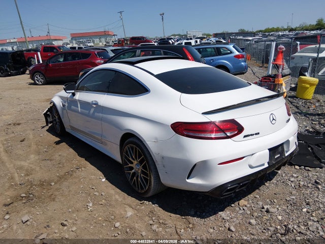 2019 Mercedes-benz Amg C 63 მანქანა იყიდება აუქციონზე, vin: WDDWJ8GBXKF829886, აუქციონის ნომერი: 44832841
