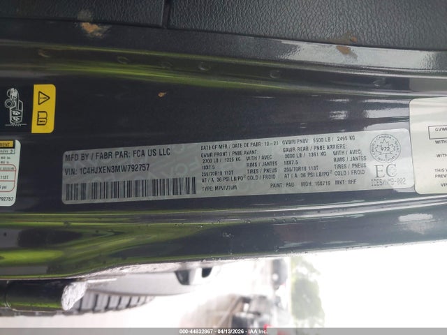 2021 Jeep Wrangler Unlimited Altitude მანქანა იყიდება აუქციონზე, vin: 1C4HJXEN3MW792757, აუქციონის ნომერი: 44832867