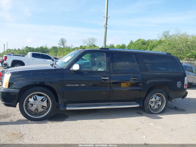 2004 Cadillac Escalade Esv Standard მანქანა იყიდება აუქციონზე, vin: 3GYFK66N64G252261, აუქციონის ნომერი: 44832869