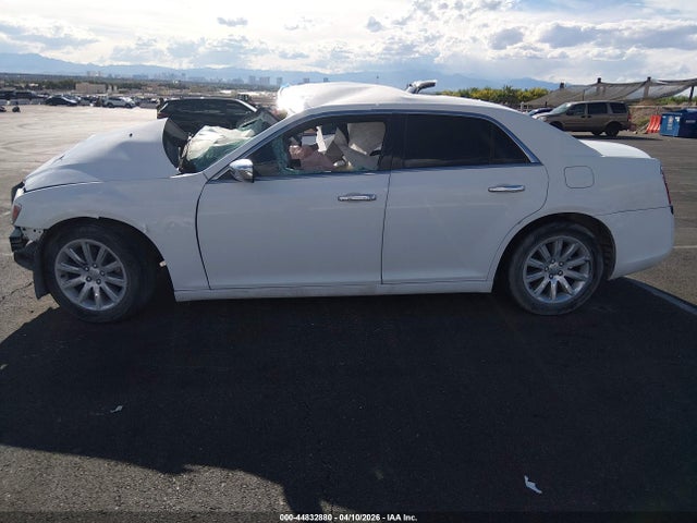 Продаж на аукціоні авто 2014 Chrysler 300c, vin: 2C3CCAEG6EH382431, номер лоту: 44832880