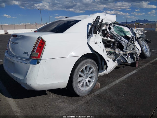 Продаж на аукціоні авто 2014 Chrysler 300c, vin: 2C3CCAEG6EH382431, номер лоту: 44832880