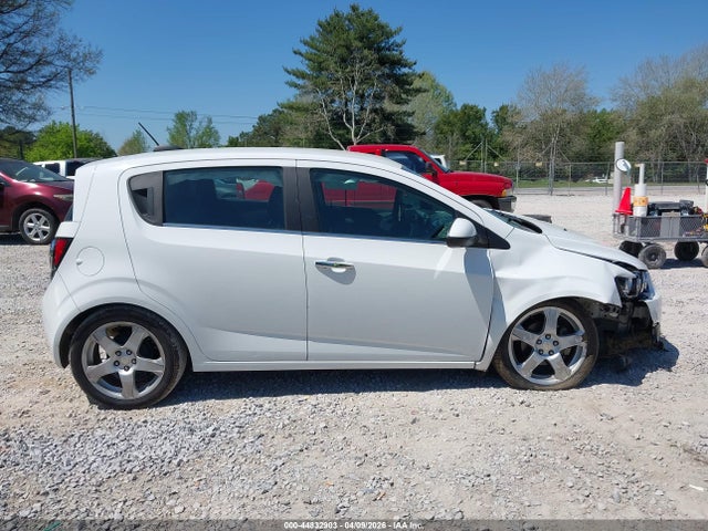 44832903 :رقم المزاد ، 1G1JE6SB6G4150147 vin ، 2016 Chevrolet Sonic Ltz Auto مزاد بيع