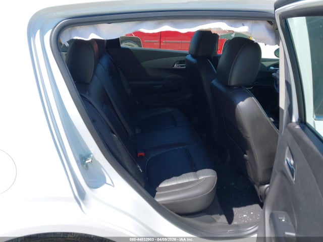 44832903 :رقم المزاد ، 1G1JE6SB6G4150147 vin ، 2016 Chevrolet Sonic Ltz Auto مزاد بيع