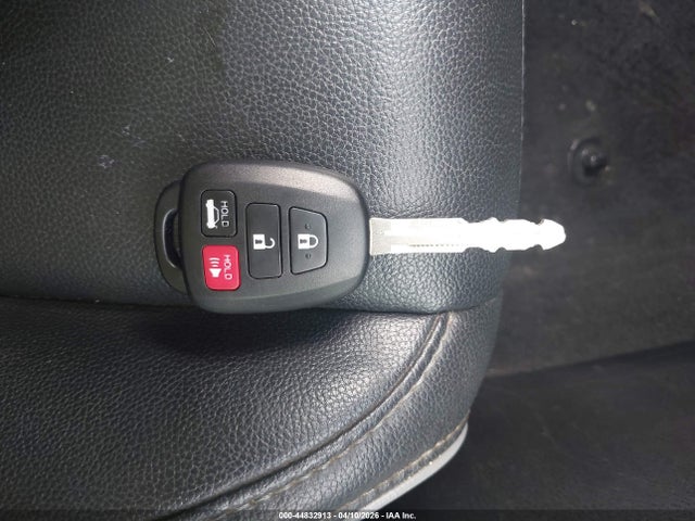 Toyota Corolla S Premium 2014 5YFBURHE9EP016969 Image 11