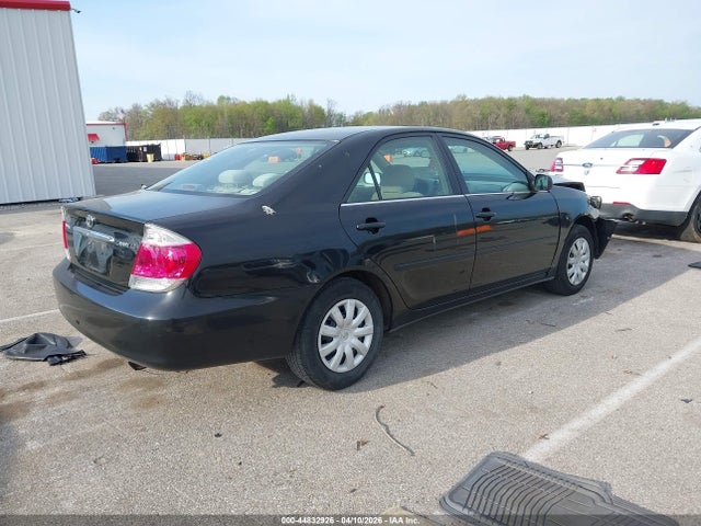 Aukcja sprzedaży 2005 Toyota Camry Le, vin: 4T1BE32K75U383781, numer aukcji: 44832926