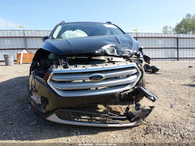 Продаж на аукціоні авто 2018 Ford Escape Se, vin: 1FMCU0GD7JUC18338, номер лоту: 44832936