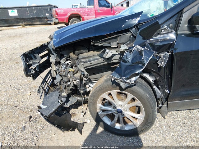 Продаж на аукціоні авто 2018 Ford Escape Se, vin: 1FMCU0GD7JUC18338, номер лоту: 44832936