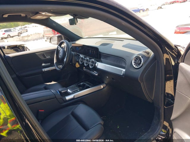 44832944 :رقم المزاد ، W1N9M0CB5PN056174 vin ، 2023 Mercedes-benz Eqb 250 Suv مزاد بيع