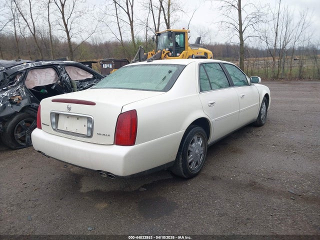 2003 Cadillac Deville Standard მანქანა იყიდება აუქციონზე, vin: 1G6KD54Y03U280643, აუქციონის ნომერი: 44832953