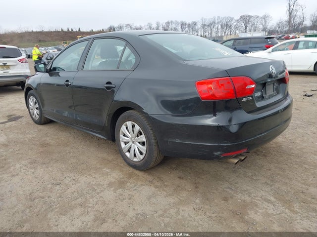 Продаж на аукціоні авто 2014 Volkswagen Jetta 2.0l S, vin: 3VW2K7AJ5EM387228, номер лоту: 44832955