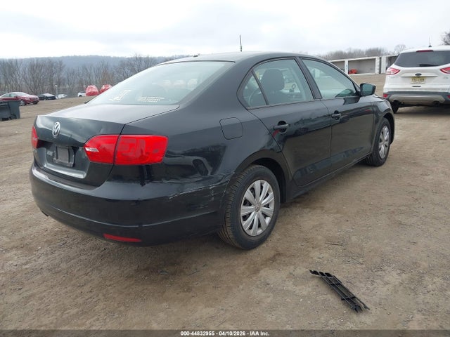Продаж на аукціоні авто 2014 Volkswagen Jetta 2.0l S, vin: 3VW2K7AJ5EM387228, номер лоту: 44832955