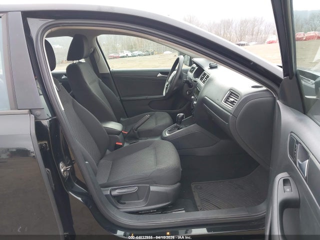 Продаж на аукціоні авто 2014 Volkswagen Jetta 2.0l S, vin: 3VW2K7AJ5EM387228, номер лоту: 44832955