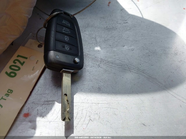 2022 Hyundai Kona Se მანქანა იყიდება აუქციონზე, vin: KM8K22AB8NU873358, აუქციონის ნომერი: 44832988