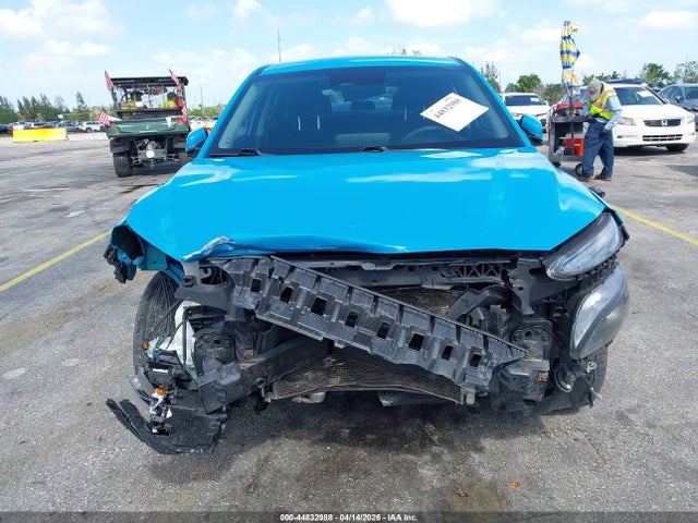 2022 Hyundai Kona Se მანქანა იყიდება აუქციონზე, vin: KM8K22AB8NU873358, აუქციონის ნომერი: 44832988