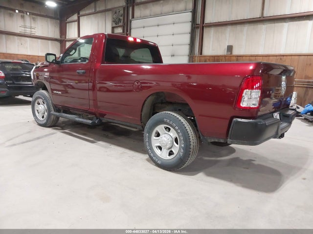 2022 RAM 2500 3C6MR5AJ4NG362340 Photo 2