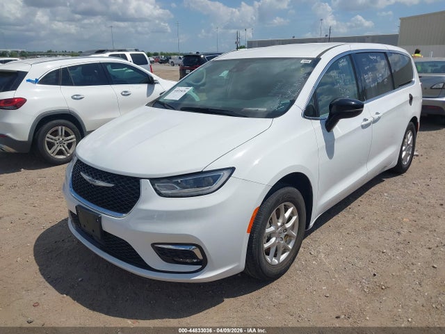 Aukcja sprzedaży 2024 Chrysler Pacifica Touring L, vin: 2C4RC1BG2RR122750, numer aukcji: 44833036