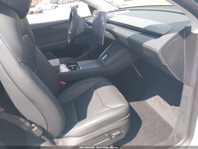 Продаж на аукціоні авто 2026 Tesla Model Y All-wheel Drive/long Range Launch Series/premium All-wheel Drive, vin: 7SAYGDEE1TA484342, номер лоту: 44833048